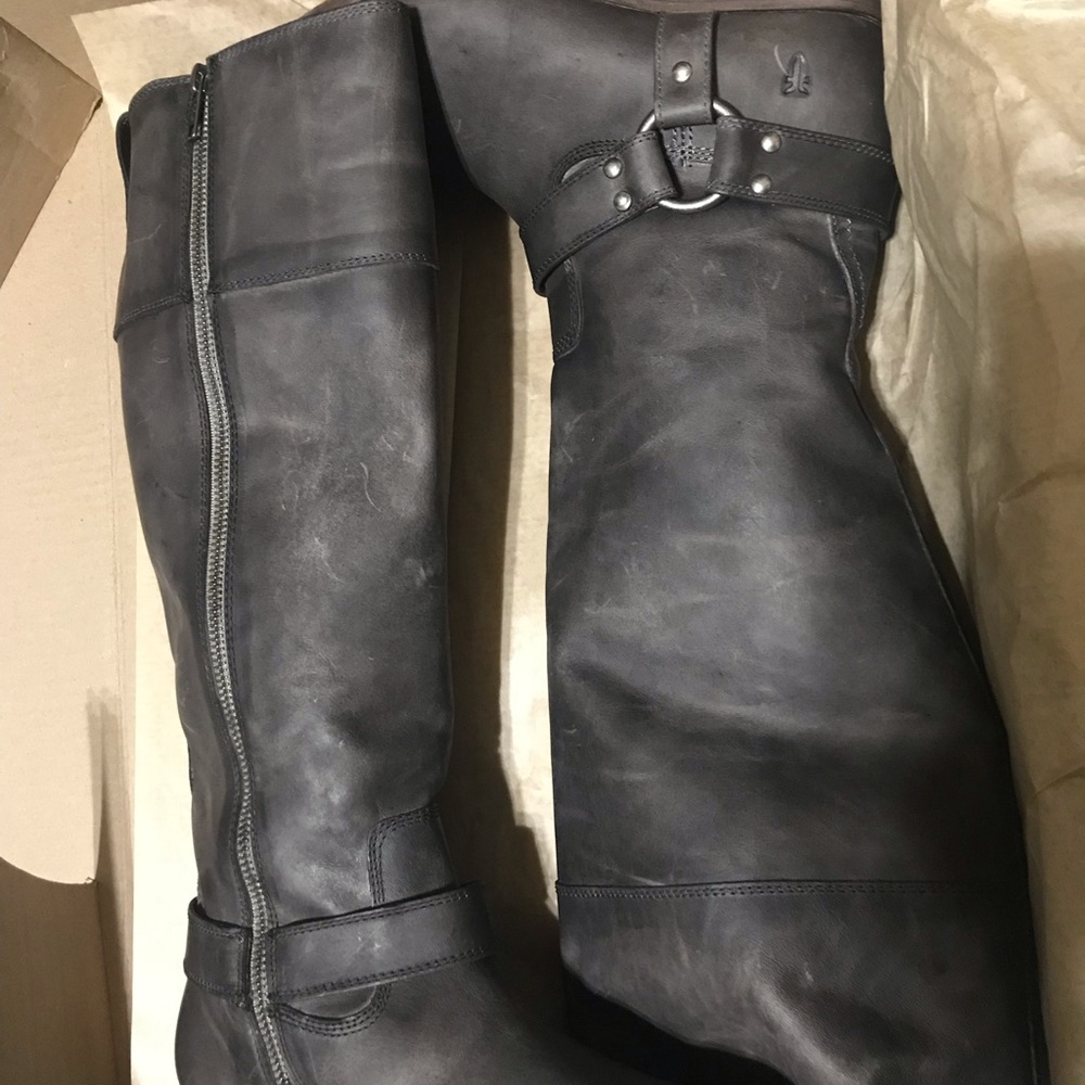 Frye boots - Picture 3 of 8